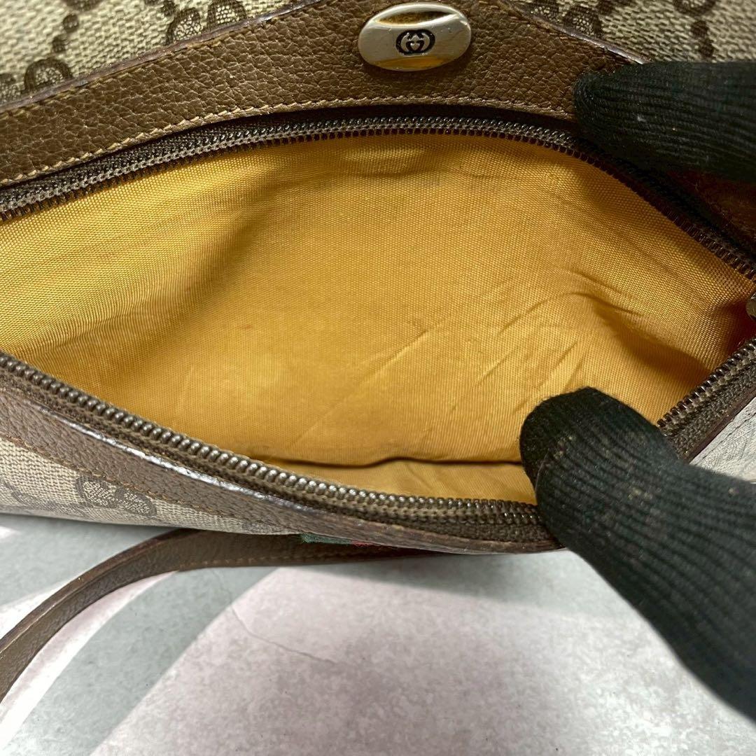 Gucci GG Sherry Line Shoulder Bag Brown Leather Logo — view 6