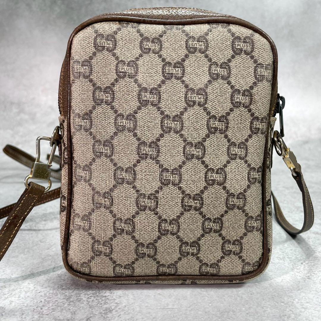 Gucci GG Shoulder Bag Brown Beige Logo Leather — view 3
