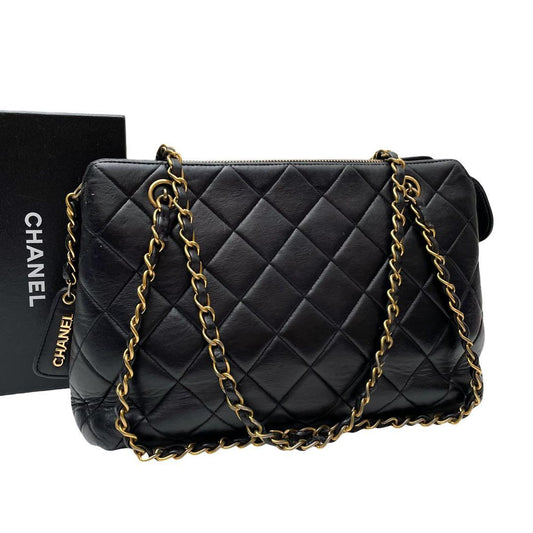Chanel Lambskin Quilted Chain Shoulder Bag Black