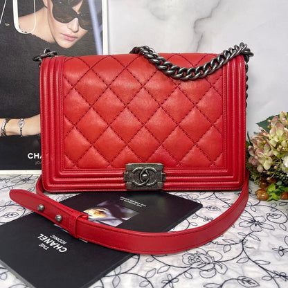 Chanel Boy Quilted Chain — view 2