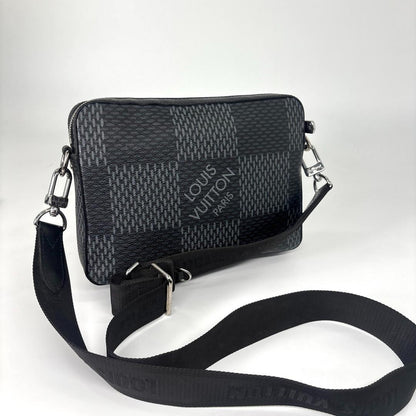 Louis Vuitton Damier Graphite Trio Messenger — view 5