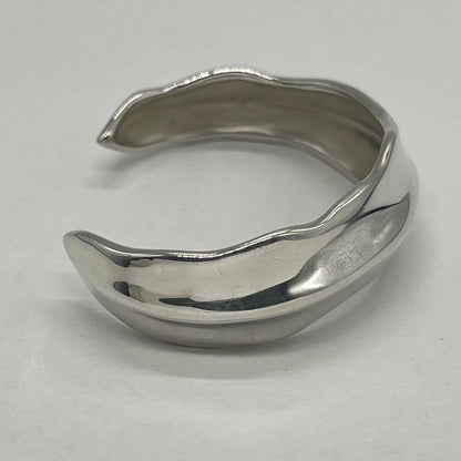 Tiffany & Co Leaf Calf Bangle Bracelet — view 3