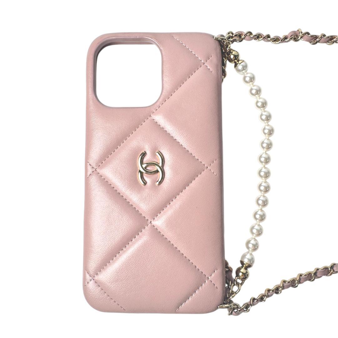 Chanel Case Chain Strap Pearl — view 4