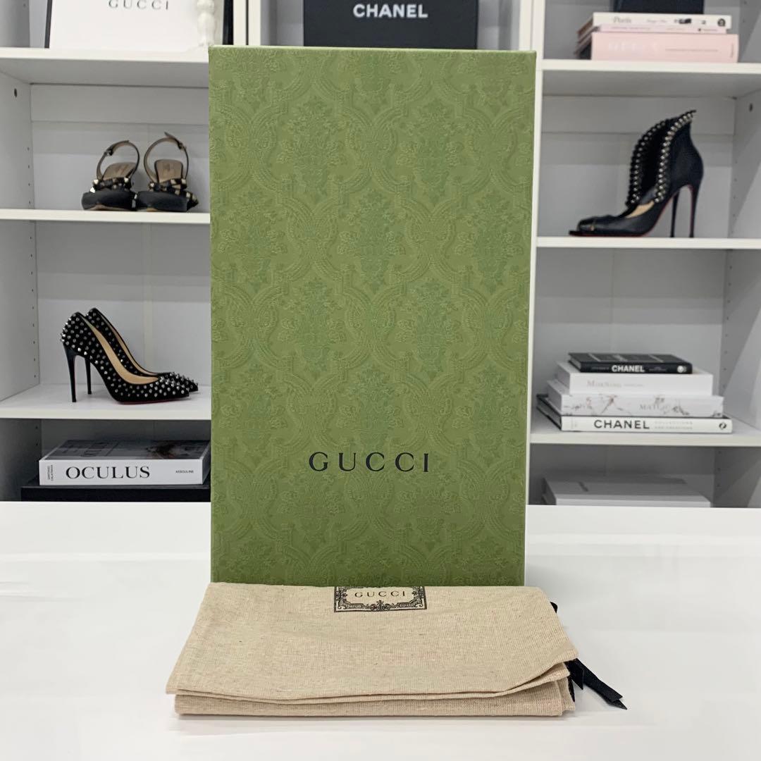 Unused Gucci RUN Interlocking G Logo Sneakers