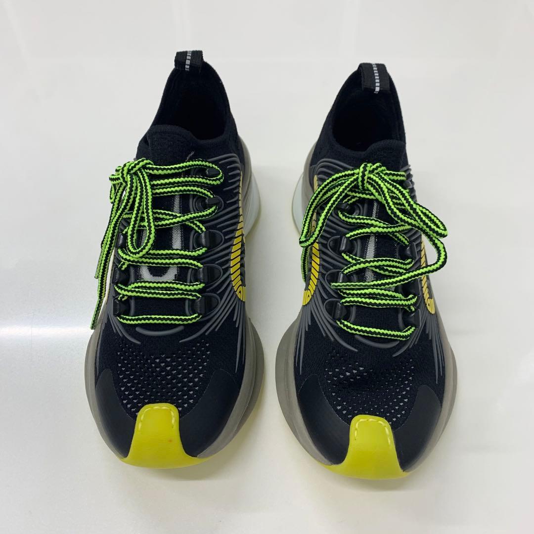 Unused Gucci RUN Interlocking G Logo Sneakers