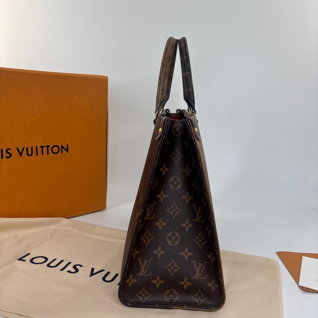Louis Vuitton Monogram On The Go MM Giant Tote — view 6