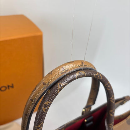 Louis Vuitton Monogram On The Go MM Giant Tote — view 7