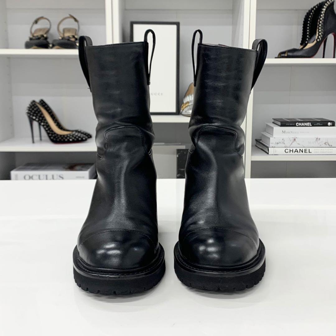 Chanel CC Logo Leather Short Boots Black — view 4