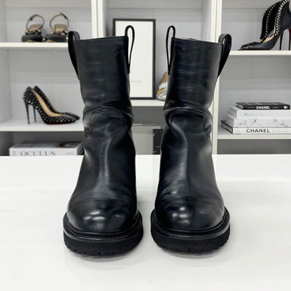 Chanel CC Logo Leather Short Boots Black — view 4