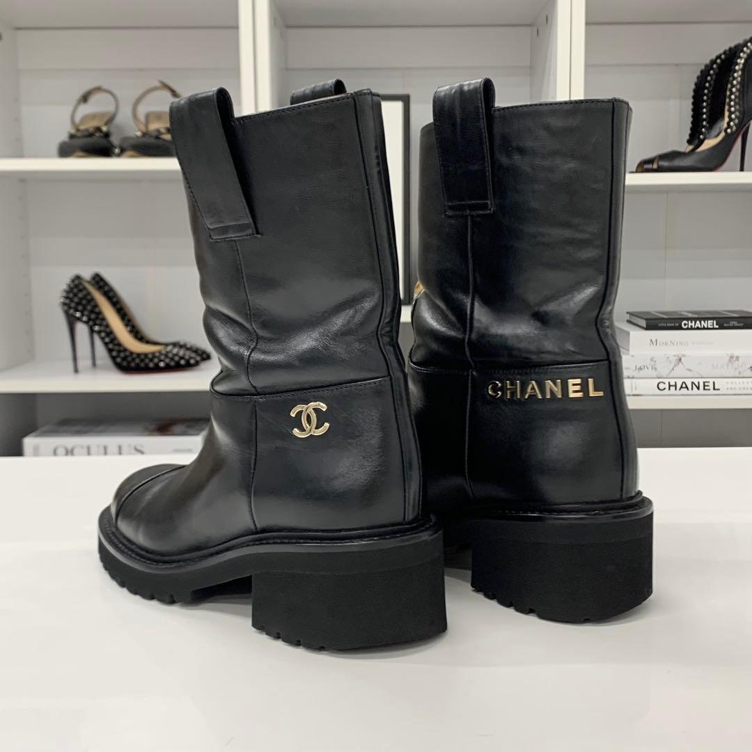 Chanel CC Logo Leather Short Boots Black — view 5