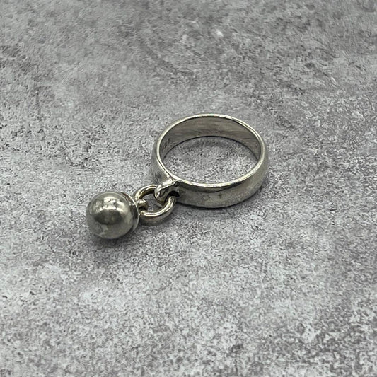 Tiffany & Co Gold Dangle Ring