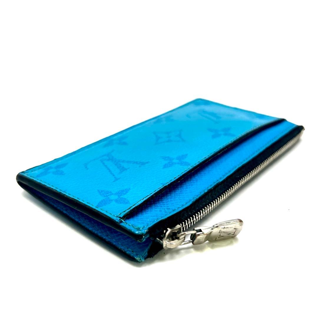 Louis Vuitton Monogram Taigarama Fragment Case Blue — view 5