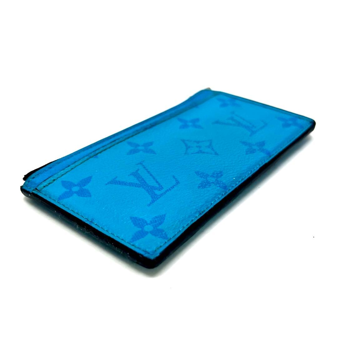 Louis Vuitton Monogram Taigarama Fragment Case Blue — view 7