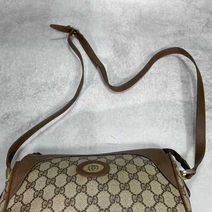 Gucci GG Sherry Line Shoulder Bag Brown Logo — view 4
