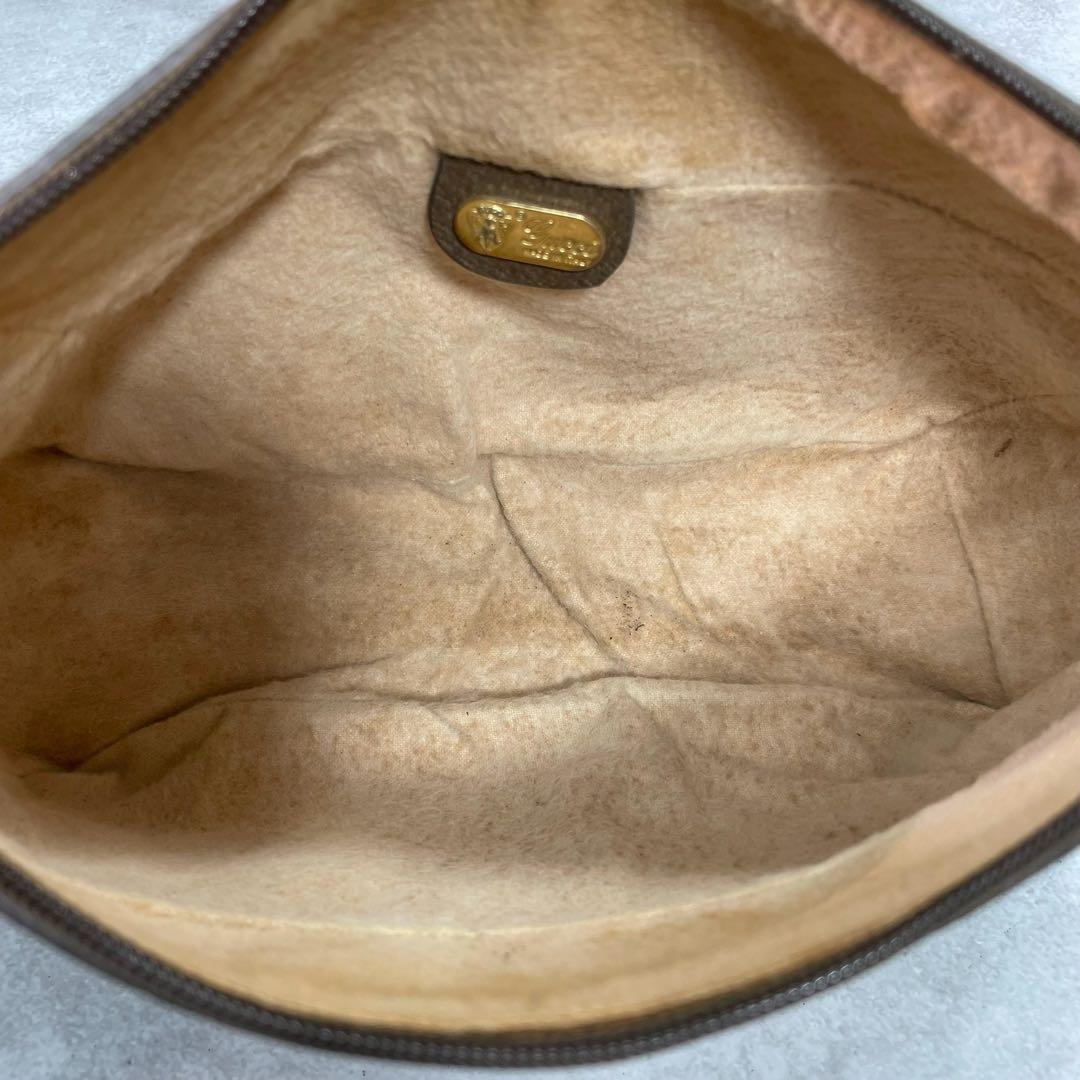 Gucci GG Sherry Line Shoulder Bag Brown Logo — view 5