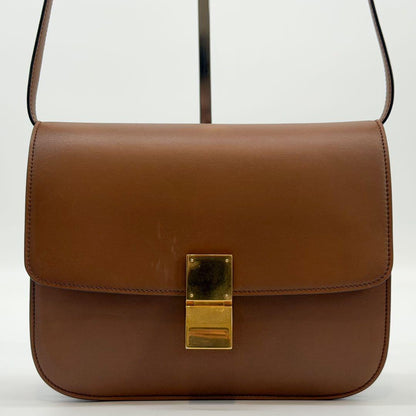 Celine Classic Box Calf Shoulder Bag Medium — view 2