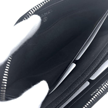 Chanel Wallet Quilted Round Zip — view 4