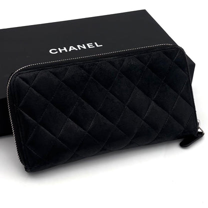 Chanel Quilted Lambskin Zip Around Wallet Black — view 2