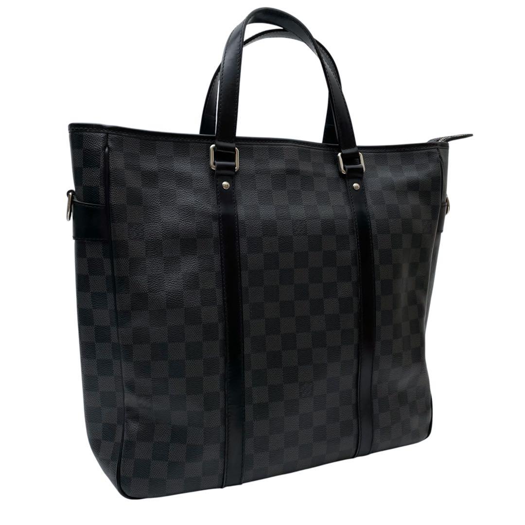 Louis Vuitton Damier Graphite Tadao Shoulder Bag — view 2