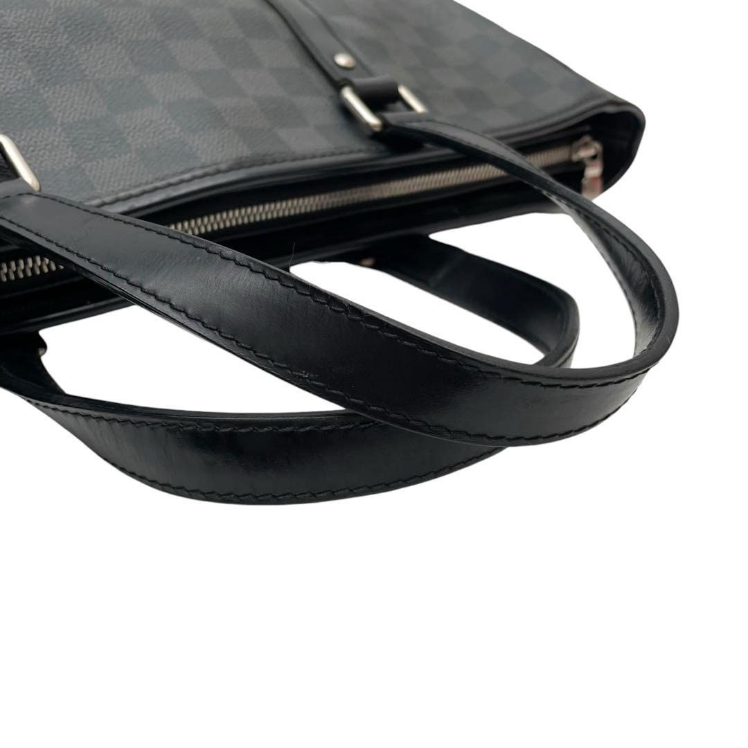 Louis Vuitton Damier Graphite Tadao Shoulder Bag — view 6