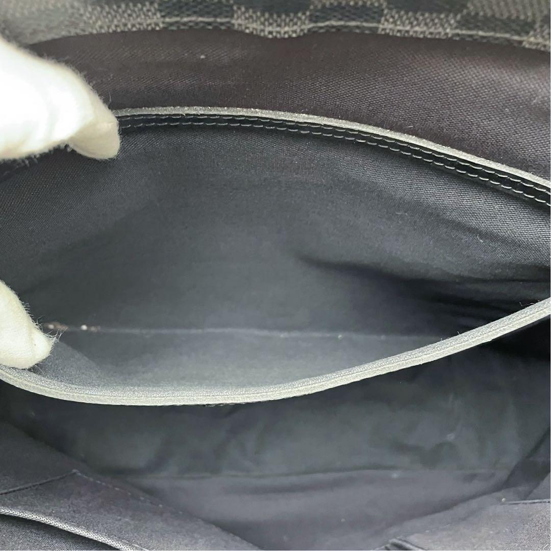 Louis Vuitton Damier Graphite Tadao Shoulder Bag — view 8