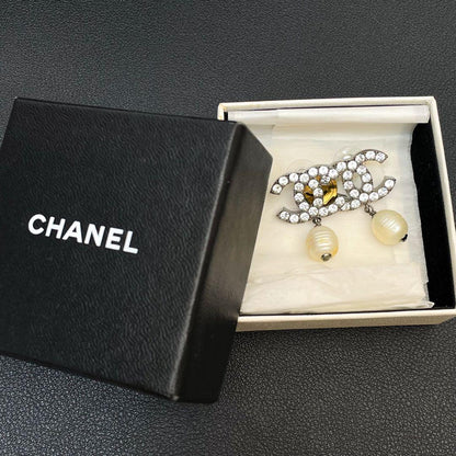 Chanel Cocomark Rhinestone Earrings 05A Swing Pearl