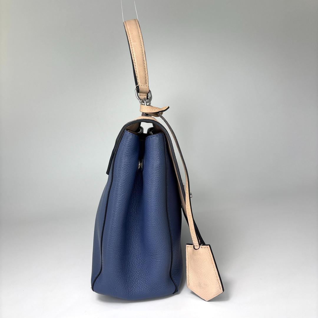 Louis Vuitton Lockme 2 Cartable Blue Handbag — view 4