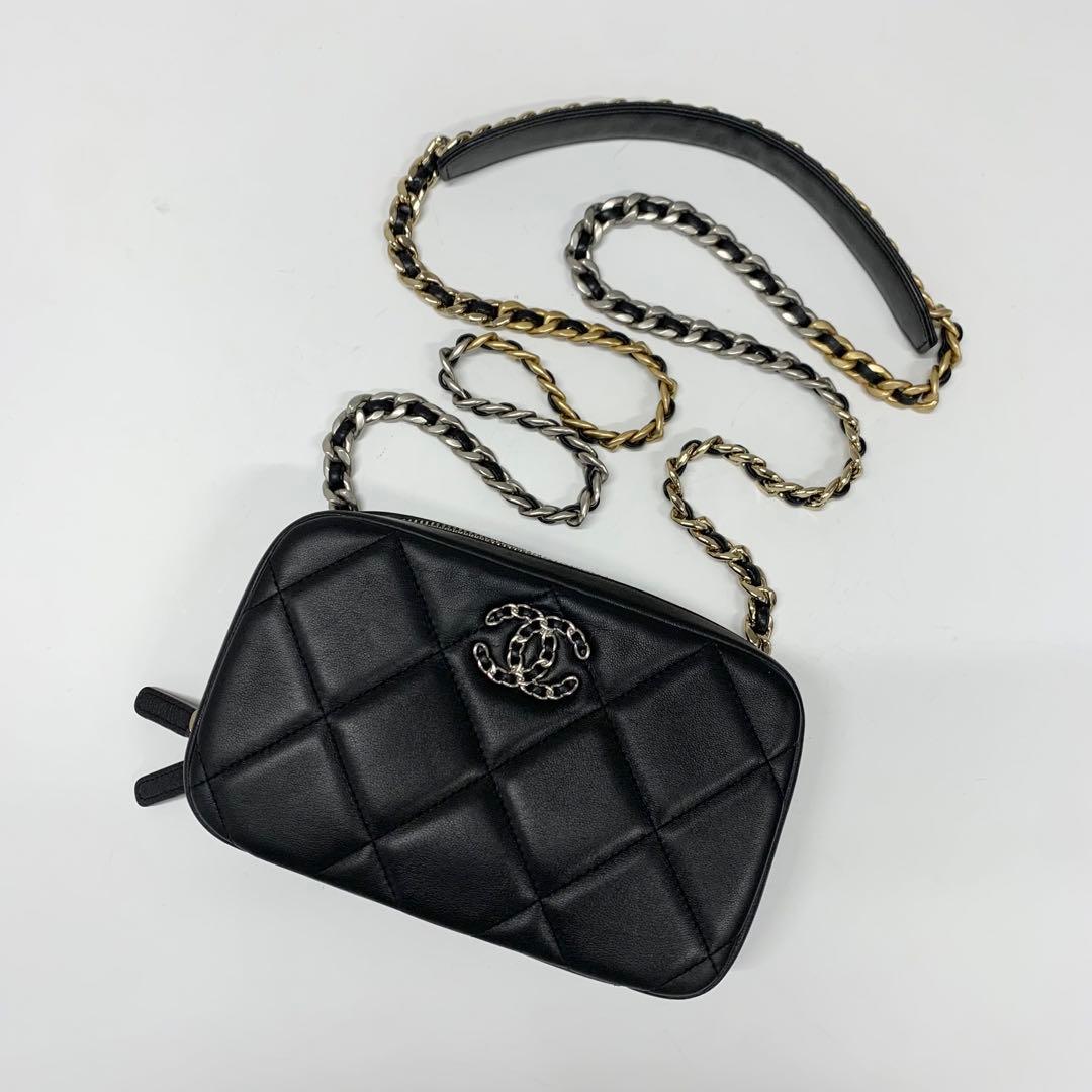 Chanel 19 Quilted CC Logo Lambskin Shoulder — view 5
