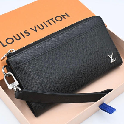 Louis Vuitton Taiga Zippy Dragonne Wallet Black