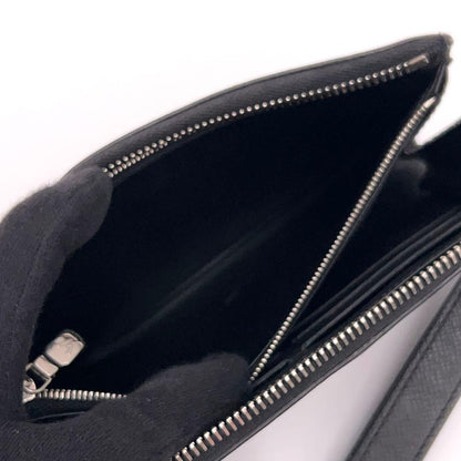 Louis Vuitton Taiga Zippy Dragonne Wallet Black — view 4