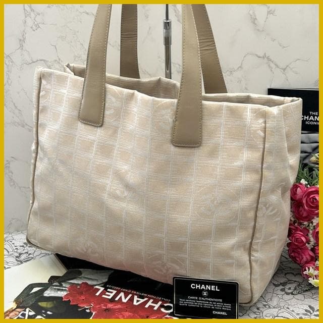 Chanel New Travel Line Tote MM