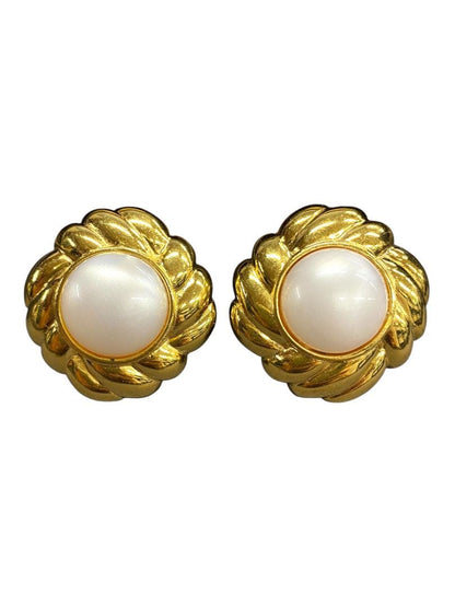 Chanel Faux Pearl Gold Earrings F_091