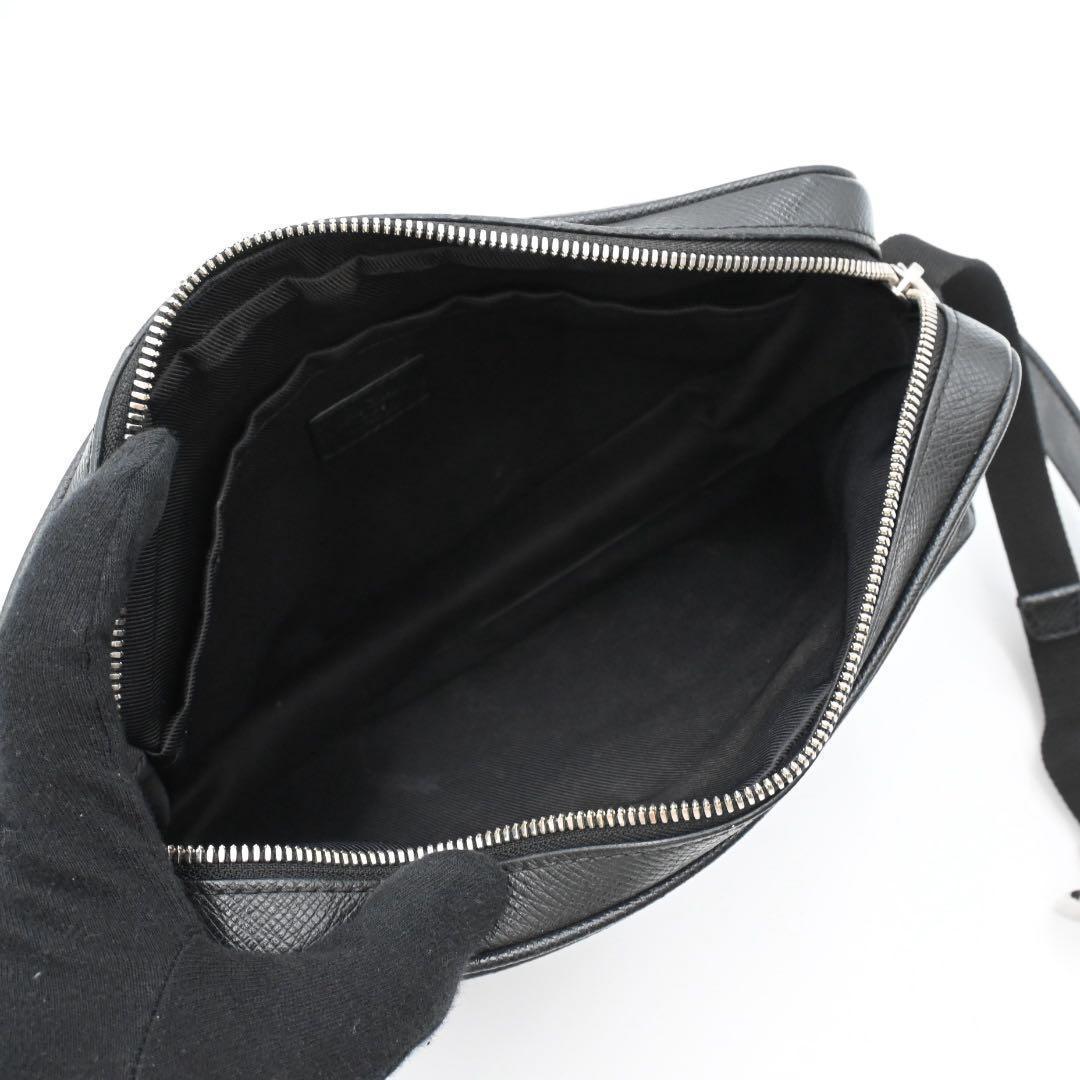 Louis Vuitton Taigarama Outdoor Messenger Shoulder Bag — view 4