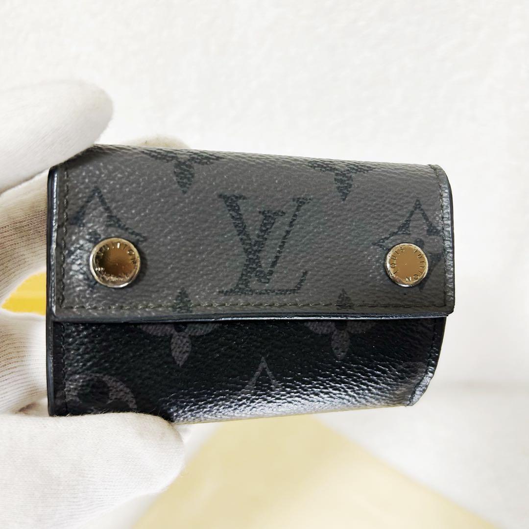 Louis Vuitton Discovery Eclipse Monogram Reverse Trifold Wallet