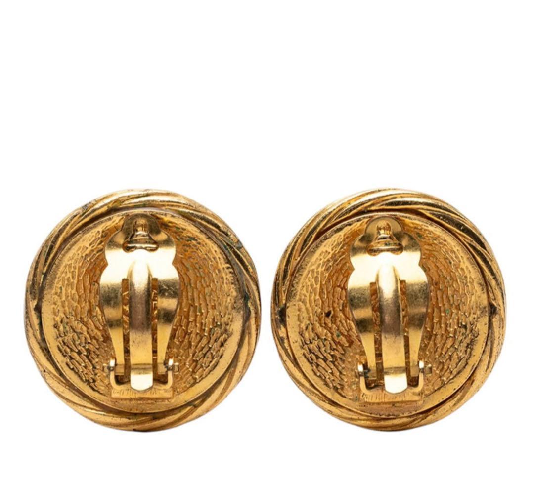 Chanel CC Logo Vintage Round Earrings — view 2