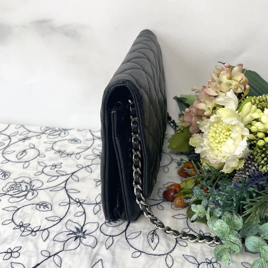 Chanel Chain Wallet Quilted Caviar Leather — view 7