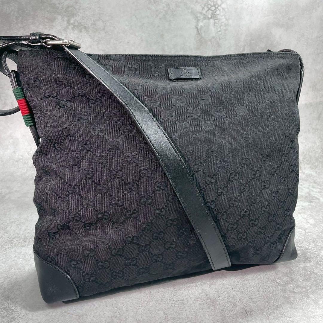 Gucci GG Sherry Line Shoulder Bag Black Leather