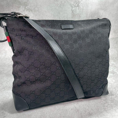 Gucci GG Sherry Line Shoulder Bag Black Leather