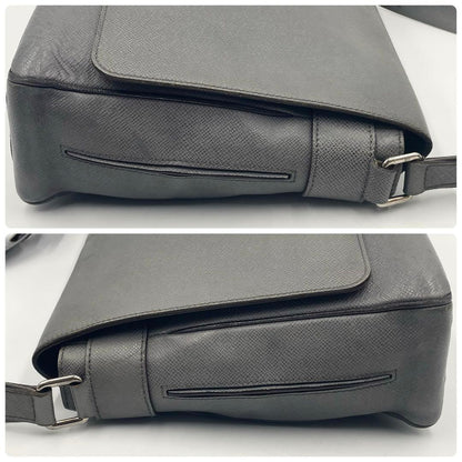 Louis Vuitton Taiga Romain MM Glacier Shoulder Bag Crossbody