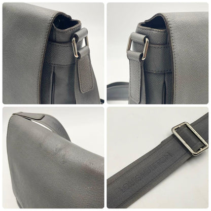 Louis Vuitton Taiga Romain MM Glacier Shoulder Bag Crossbody