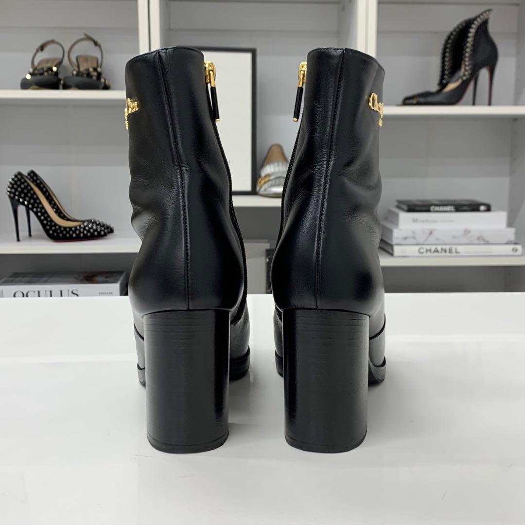 Dior D-town Leather Logo Short Boots Black — view 6