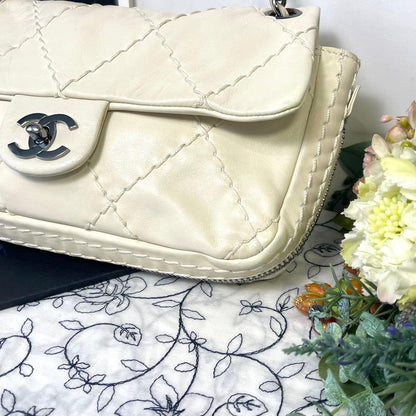 Chanel Double Flap Wild Stitch — view 4