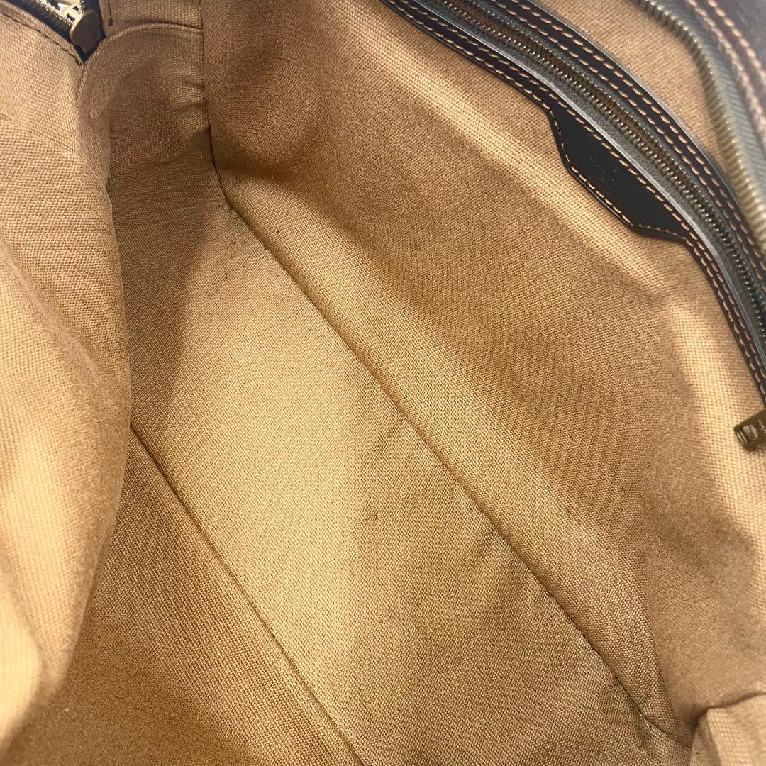 Louis Vuitton Utah Reporter Shoulder Bag Cafe Leather Mens Business