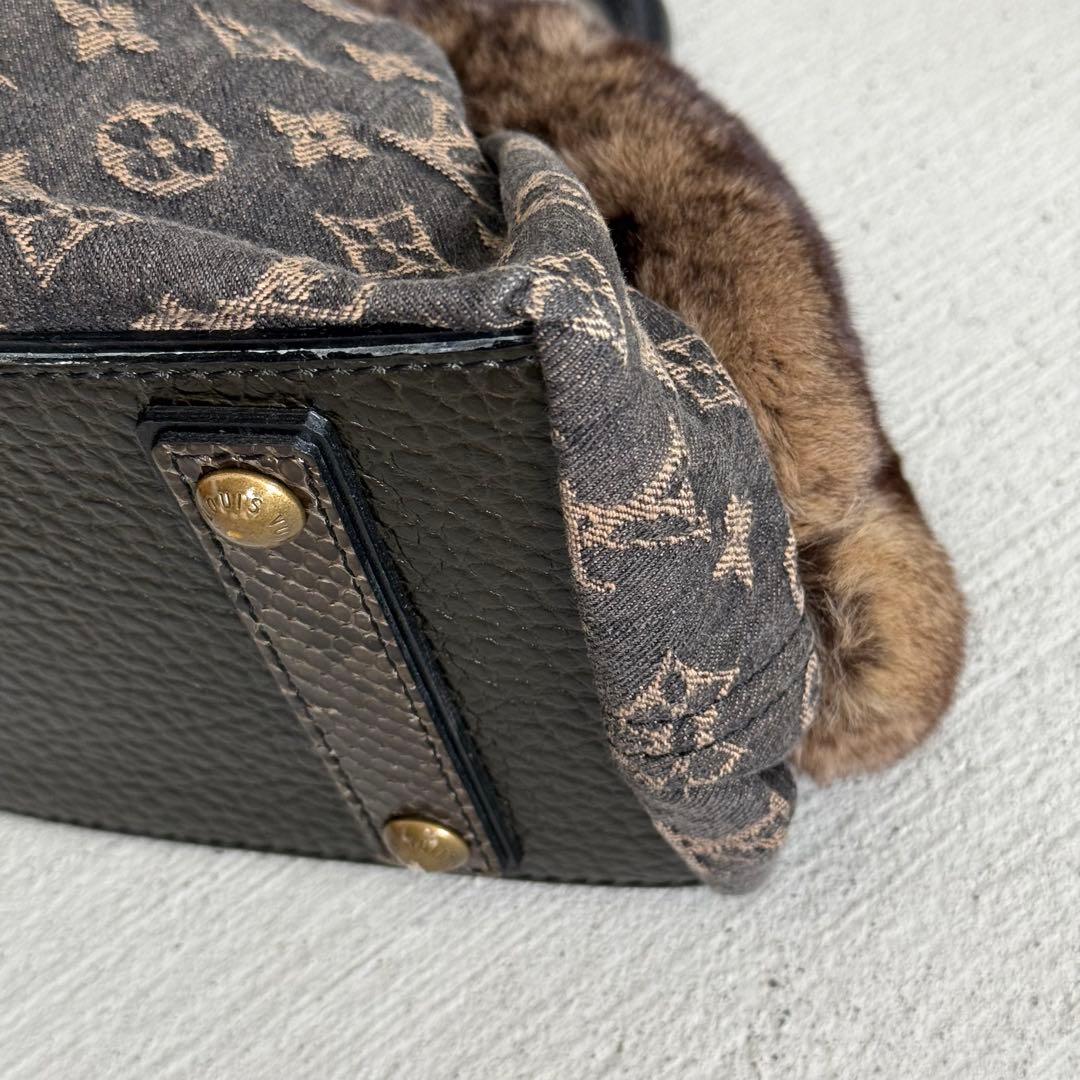 Louis Vuitton Chinchillafur Denim Hand LV Bag — view 4