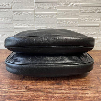 Celine Leather Triomphe Logo Vintage Shoulder Bag Black — view 5