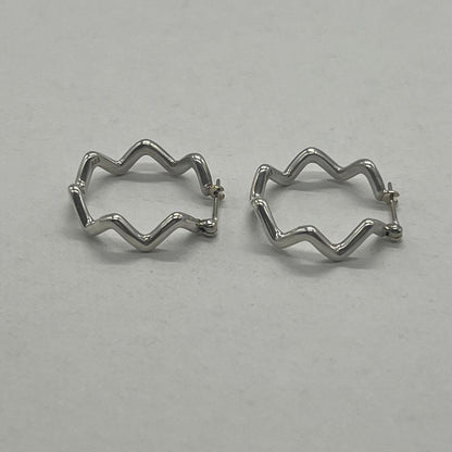Tiffany & Co Paloma Picasso Wave Hoop Earrings Zigzag — view 5