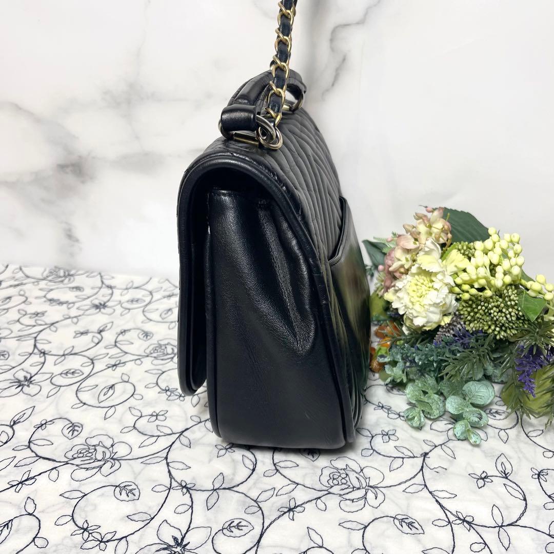 Chanel 2-Way Chevron Chain Shoulder Bag — view 6