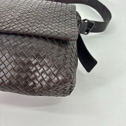 Bottega Veneta Intrecciato Shoulder Bag — view 7