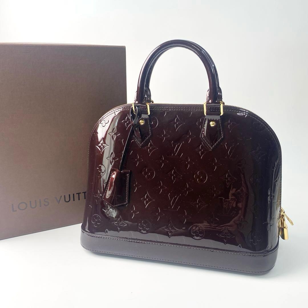 Vuitton Louis Vuitton Vernis Amarante Alma PM