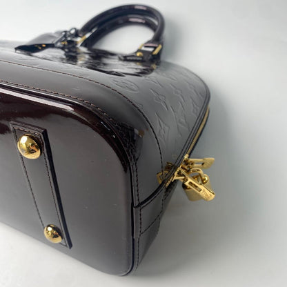 Vuitton Louis Vuitton Vernis Amarante Alma PM